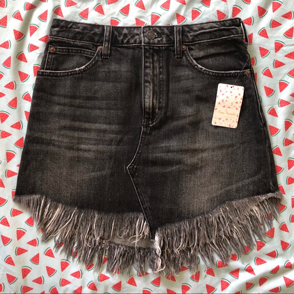 💥FREE PEOPLE Black Denim Skirt